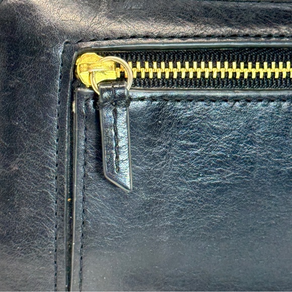 Fossil Black Leather Long Wallet/ Wristlet! 🖤 - Picture 7 of 14
